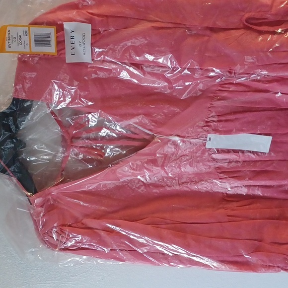 Coral Every V-Neck Linen Blend Sundress - Picture 5 of 7